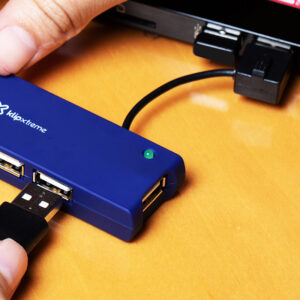 Klip Xtreme Universal 4-port USB 2.0 hub Ports