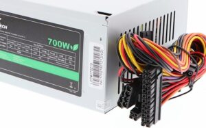Xtech 700 Watt Power Supply 1