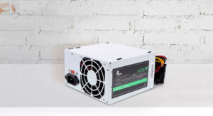 XTEch 600 Watt Power Supply 2